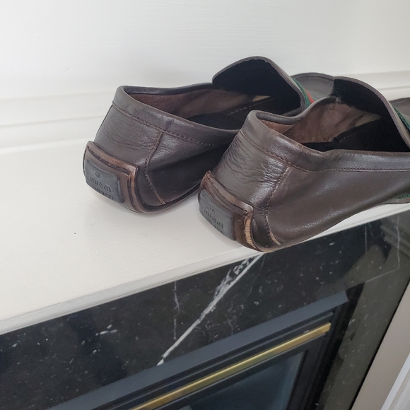 AUTHENTIC GUCCI LEATHER DRIVING LOAFERS - Picture 5 of 8